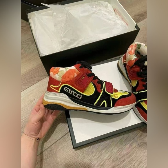 GUCCI Ultrapace Mid-Top Reflective Logo Distressed Floral Sneaker Size 35.5 NIB - Picture 3 of 4